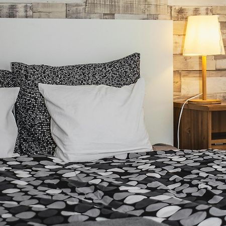 3 Room Apartment In The Beautiful Street Budapest Exteriör bild